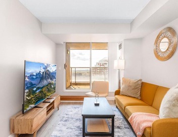 SkyView 2BR Plus Den Stunning Views Steps to SQ1 Mall 4