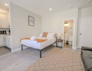 Sleek Studio Apartment in the South End 5