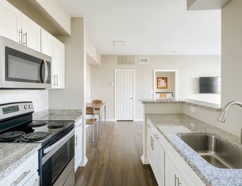 Sleepover | Marvelous 1BD/1BA + Gym Corpus Christi 2