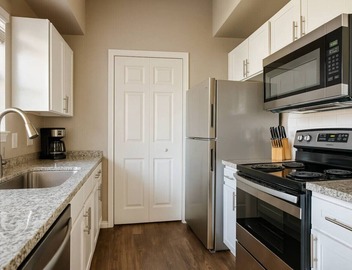 Sleepover | Marvelous 1BD/1BA + Gym Corpus Christi 3