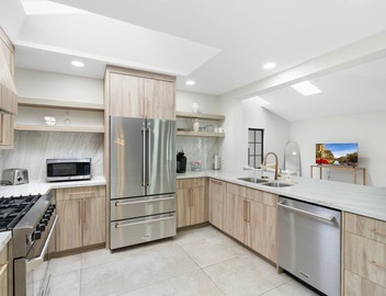 Sleeps 8 | Pool | Centrally Located Oasis 4