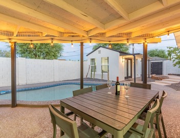 Sleeps 8 | Pool | Centrally Located Oasis 5