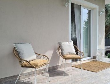 Sofia's Cottage 4