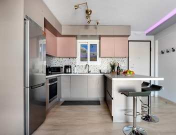 South Blue Beach & Park Apartment in Vouliagmeni 5