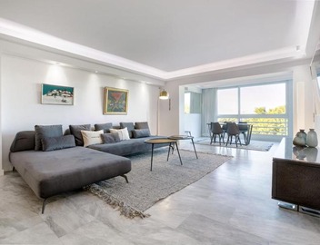 South Blue Luxury Apartment in Vouliagmeni 2