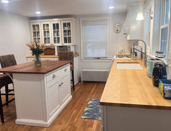 South Dartmouth Vacation Rental Home - Half Mile to Padanaram Village 3