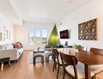 Spacious 1-Bedroom Gem with Downtown LA Views 4