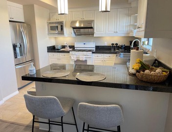 Spacious 2 Bed, 2-Bath Apartment in Monterey Park 4