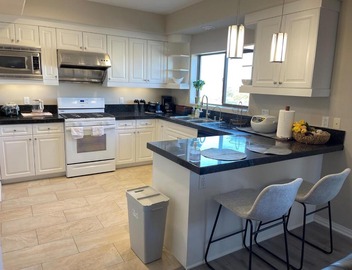 Spacious 2 Bed, 2-Bath Apartment in Monterey Park 5
