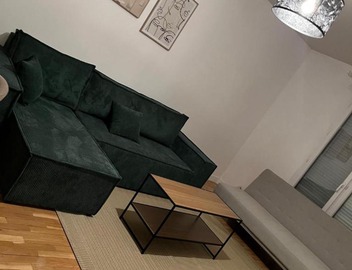 Spacious 2 bedrooms,4-8 people ,12mn Disney ,Free Private Parking , balcony 5