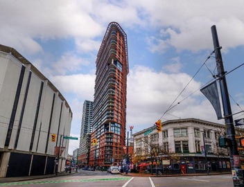 Spacious 2BD in Vancouver Patio with Ocean View 5