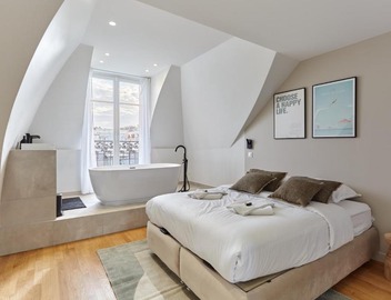 Spacious 3 Bedroom Apartment - Luxe Trocadero 3
