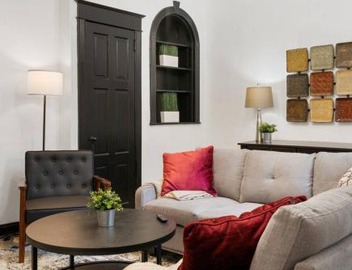 Spacious 3BR, 3BA Philly Retreat for 8 with Free Parking 4