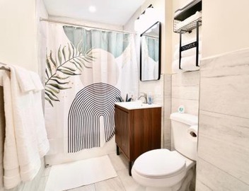 Spacious 4BDR 2BA Retreat near T-Station- 5 Mins to Boston 4