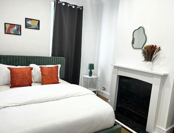 Spacious 4Bedroom - 10mins to London Bridge with Parking & Garden 2