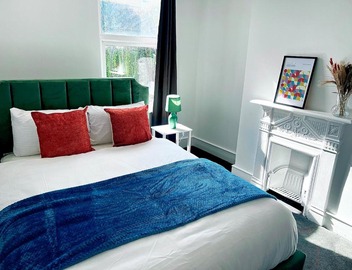 Spacious 4Bedroom - 10mins to London Bridge with Parking & Garden 3