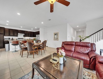 Spacious 4BR Haven｜Office & Study｜Perfect for Families & Pets #41628 5