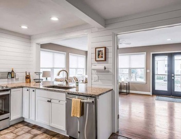 Spacious 4BR Home Near Downtown & Geodis Park 2