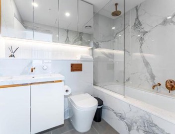 Spacious 4BR penthouse in Box Hill Free Parking x 2 5
