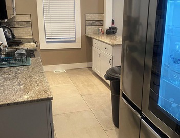 Spacious 5-bedroom house in lovely Kansas City 4