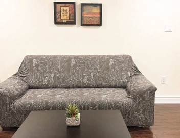 Spacious Affordable Private Suite| Ensuite Bath | Free Parking | Pearson Airport 4