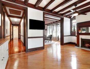 Spacious and Elegant Family Home in Mid-City 3