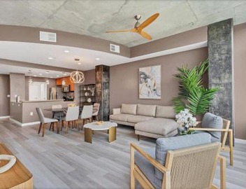 Spacious Apartment Masterfully Decorated 2