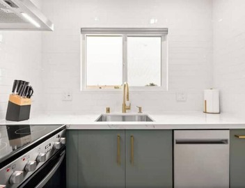 Spacious Apt w/1BR - City Center 4