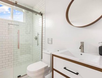 Spacious Apt w/1BR - City Center 3