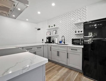 Spacious Apt w/2BR - City Center 5