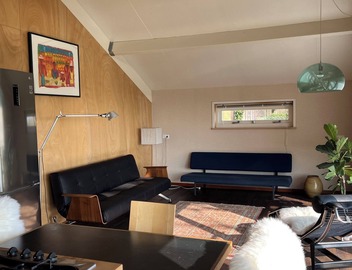 Spacious Country Home With Spectacular View on Lake in Waterland, Amsterdam Area 2
