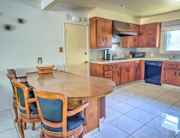 Spacious Culver City Home – Close to Venice and Downtown LA: Searose 5