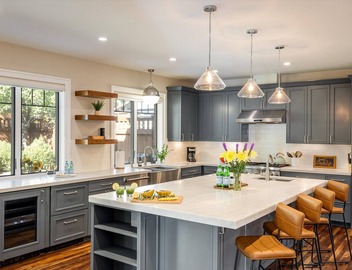 Spacious Downtown Gem, Steps to Pearl St Mall & CU 3