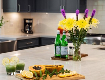 Spacious Downtown Gem, Steps to Pearl St Mall & CU 4