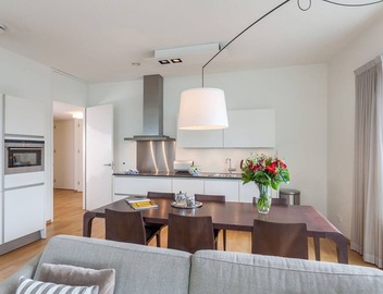 Spacious Executive Two Bedroom Apartment in Amsterdam South 5