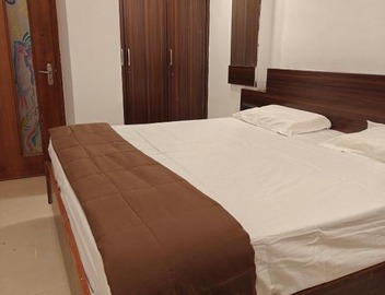 Spacious Garden Facing 2 BHK in Sanpada 5 mins from DY Patil Stadium 4