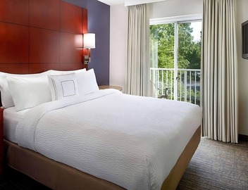 Spacious Good-Value Accommodation! Free Breakfast, Pets Allowed 2