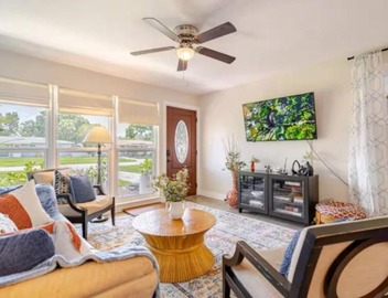 Spacious Group Getaway mins to Busch Gardens 4