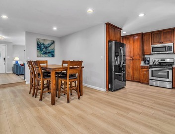 Spacious Home with Gazebo, Lounge Near Lake Balboa 5