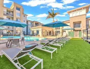 Spacious Loft 3B 2B Penthouse in Marina Del Rey 2