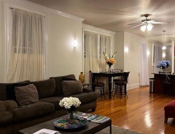 Spacious Napoleon Ave Mardi Gras Apartment 3