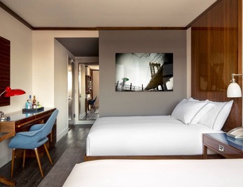 Spacious Room in Chic SoHo Hotel w/Rooftop Bar & Stunning Hudson River Views 3