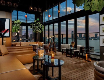 Spacious Room in Chic SoHo Hotel w/Rooftop Bar & Stunning Hudson River Views 5
