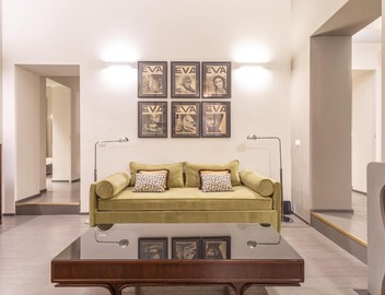 Spanish Steps DeLuxe Apartment 5