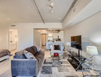 Sparkling Juhl byFremont-1 queen 1 sofa bed TONS of Amenities 3
