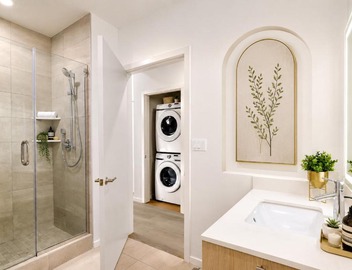 Splendid Executive Suites 3