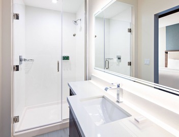 SpringHill Suites by Marriott Valencia 5