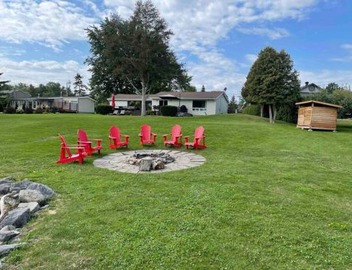 St Lawrence Waterfront Home 5