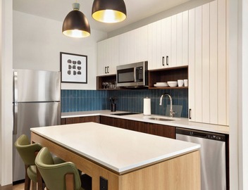 Staybridge Suites Toronto Airport East by IHG 3