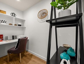 StayCentral - Hawthorn East - Study, 2 Car spaces 5
